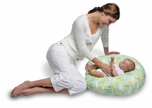 newborn lounger